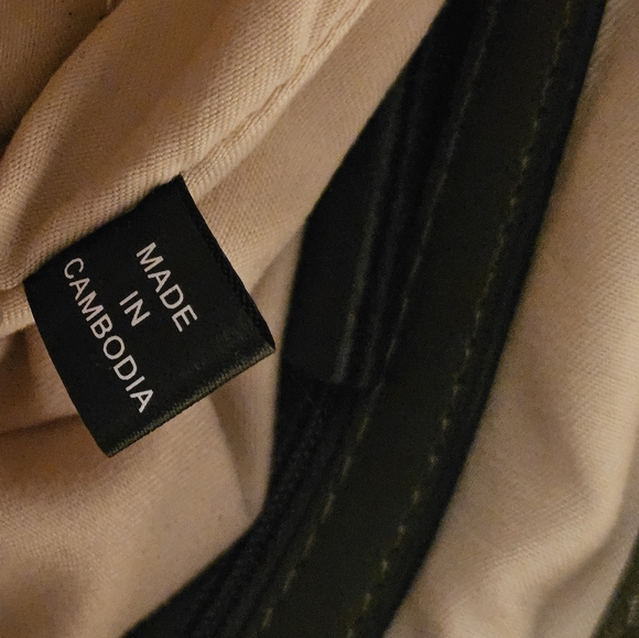 Rae Dunn Shoulder Bag Crossbody EUC - Picture 13 of 14